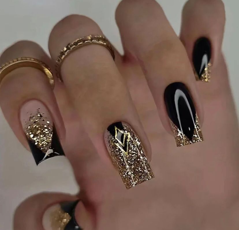 Black Geometric Nails